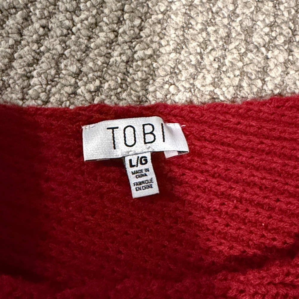 Off the Shoulder Red Sweater - Picture 4 of 4